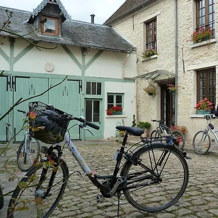 Au Relais De Couette-café Chaussy (Ile de France)