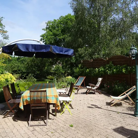 Au Relais De * Chaussy (Ile de France)
